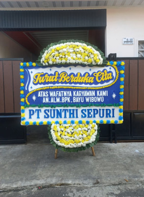 Papan Bunga Duka di Bendahara